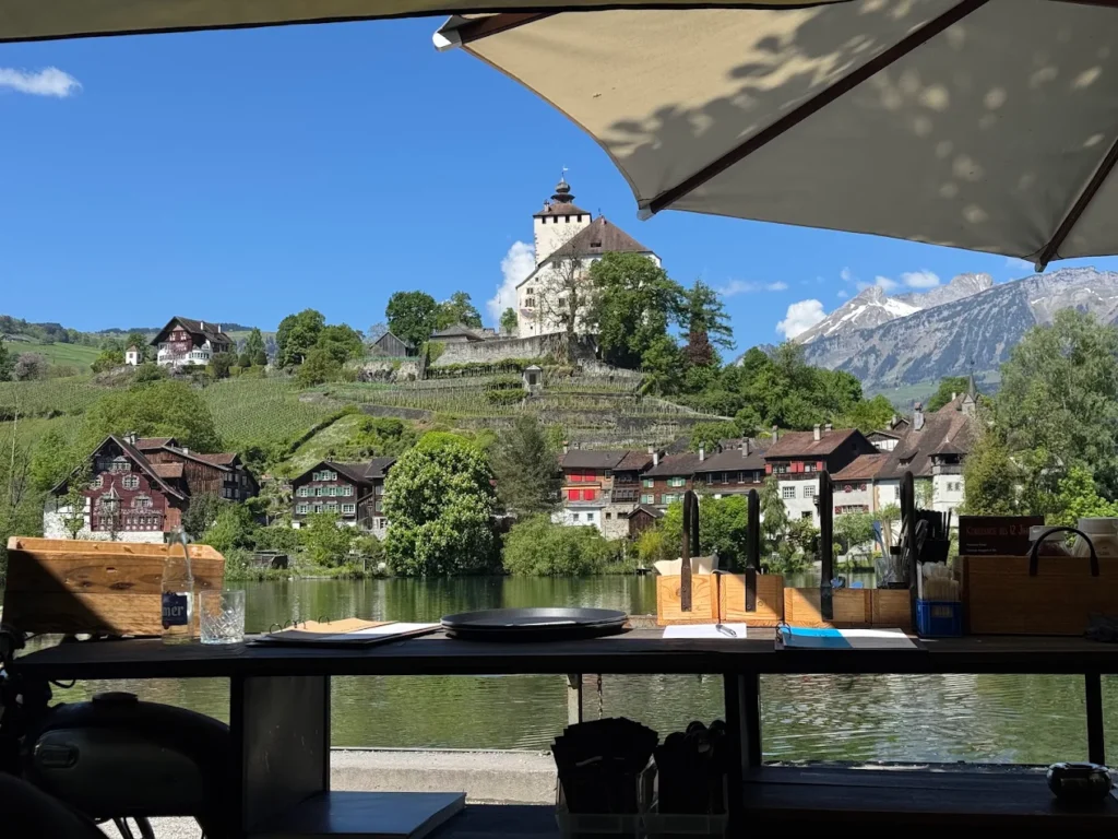 Sicht aufs Schloss Werdenberg